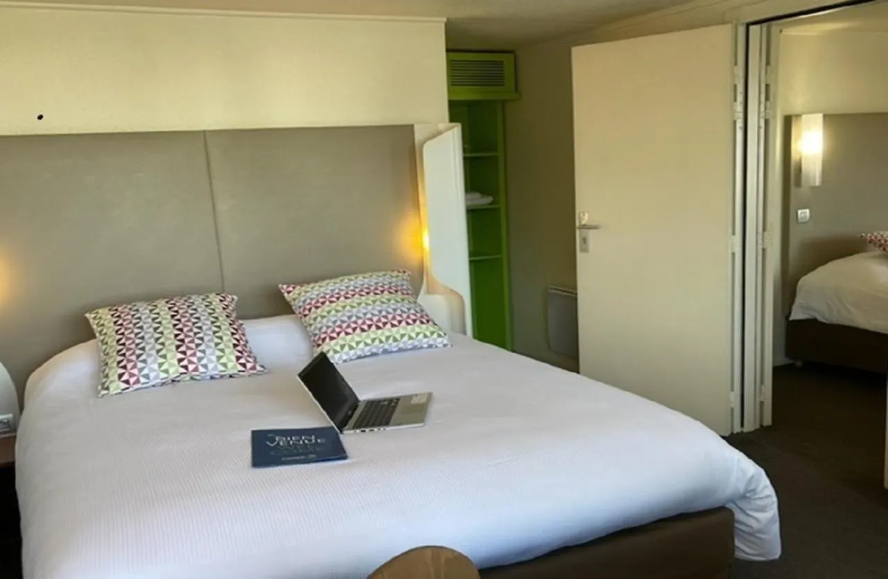 Campanile Annecy - Cran Gevrier Hotel