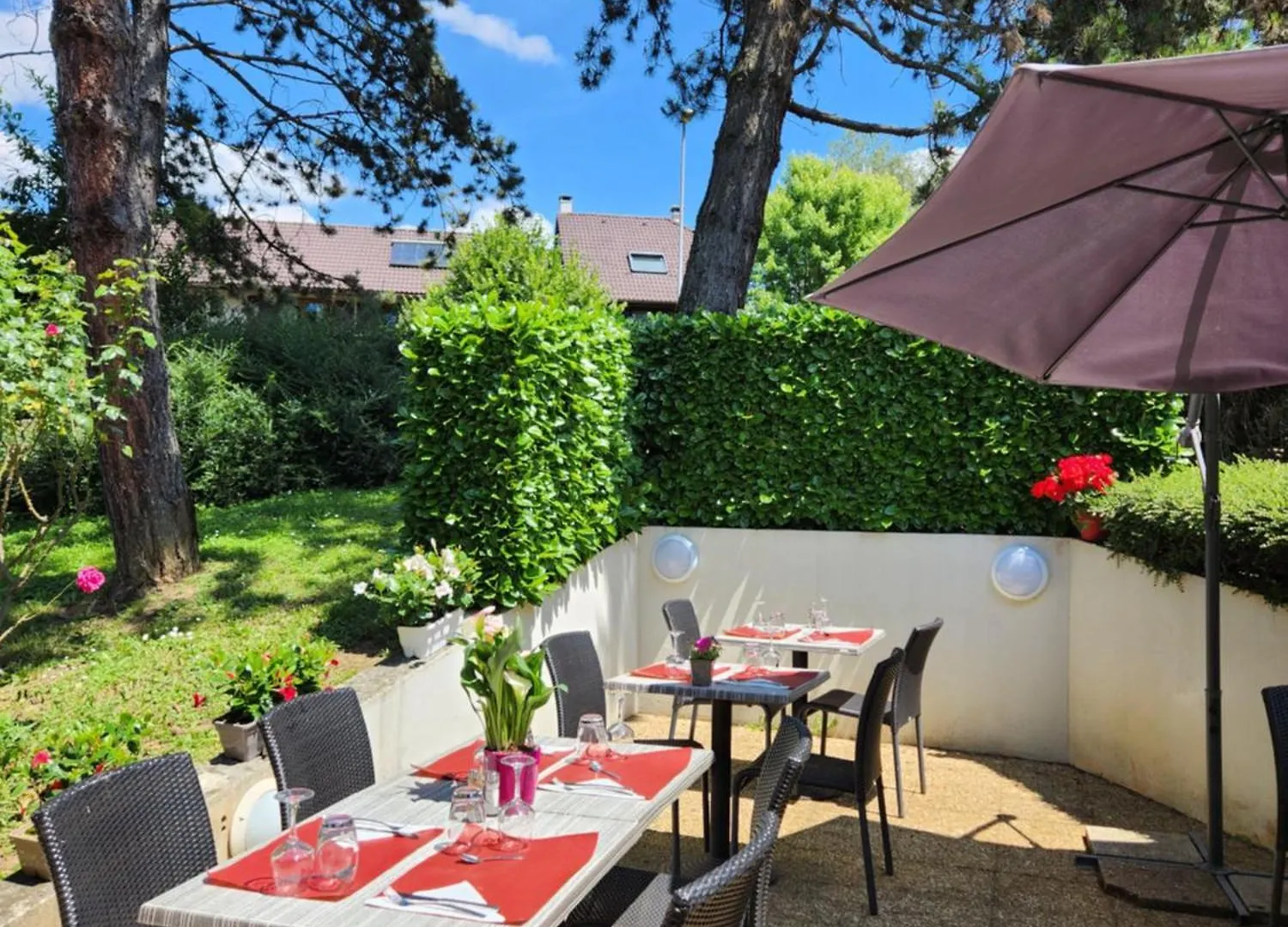 Campanile Annecy - Cran Gevrier Hotel