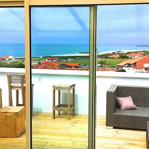T2 à Grande Terrasse Vue Mer, à Pied. France