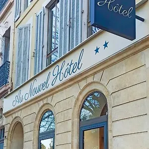 ** Hotel Au Nouvel France