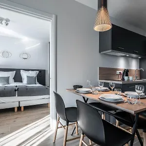 2* Aparthotel La Grange Des Peres